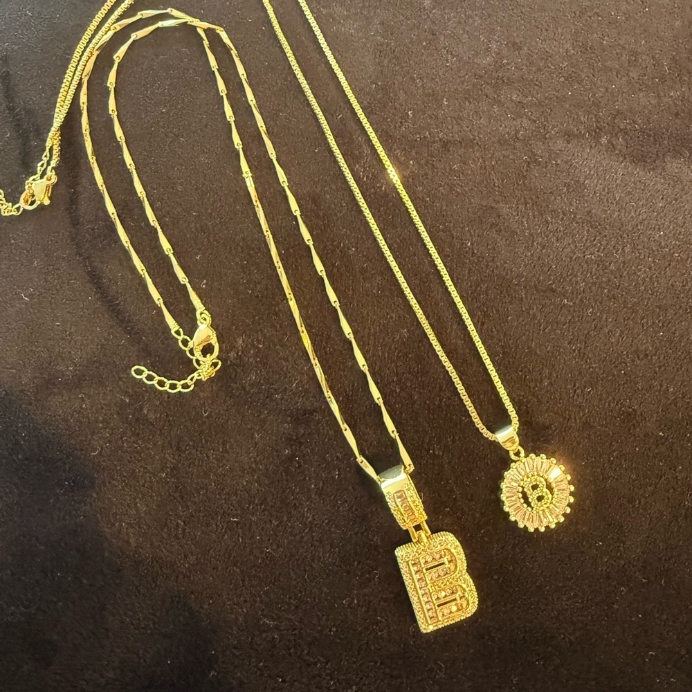 B Initial and Sunburst Necklace Set